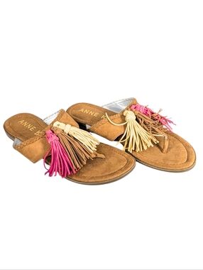 Anne Klein NWOT 6.5 Adrienna Tan Faux Suede Tassel Thong Flat Sandals